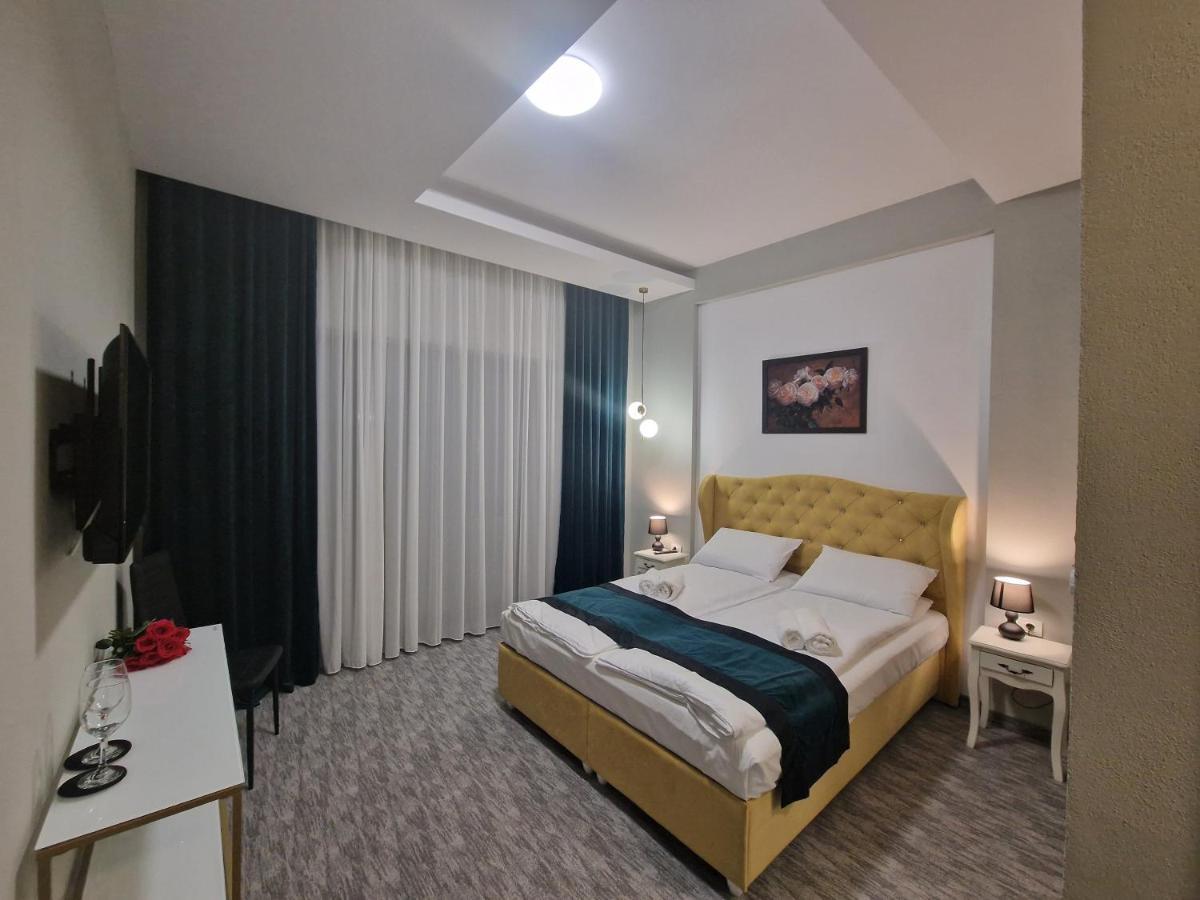 Art'S Luxury Boutique Hotel Oradea Buitenkant foto