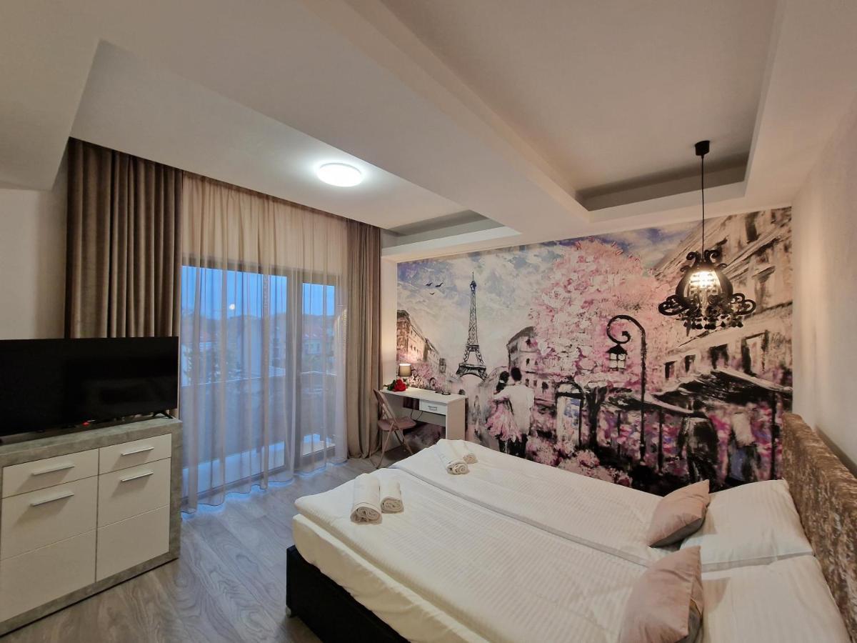 Art'S Luxury Boutique Hotel Oradea Buitenkant foto